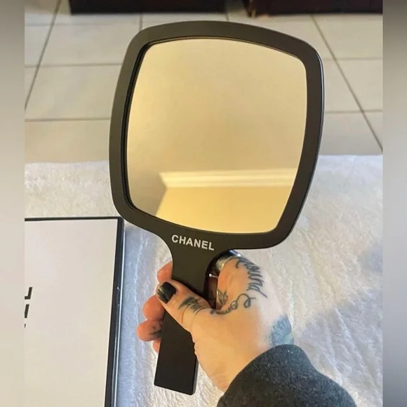CHANEL CC Logo Black Hand Mirror - Picture 8 of 11
